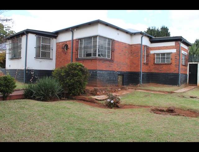 4 BEDROOM HOUSE FOR SALE IN KENSINGTON